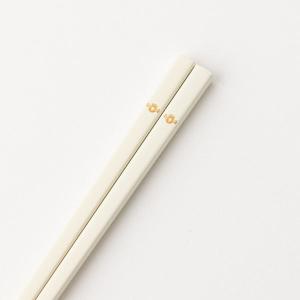 Lacquered Split Chopsticks, Milk White 22.5cm
