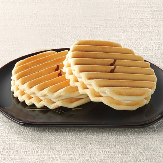 Fukuwatari Sandwich Cookie (Box of 5)