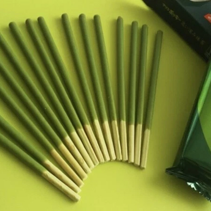 Pocky Dark Deep Matcha