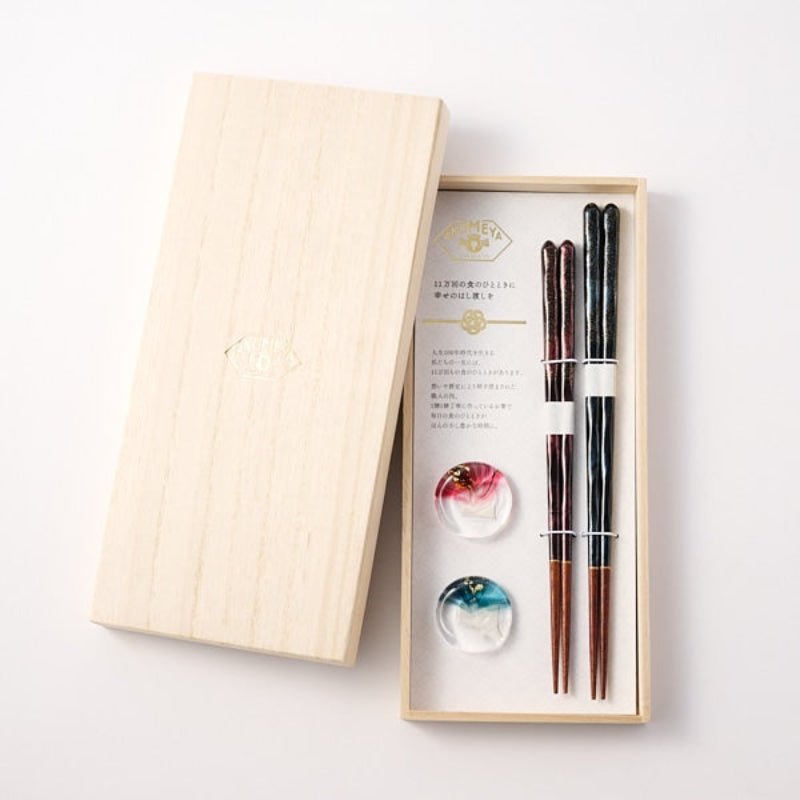 Wakasa Lacquered Pair of Chopsticks & Tsugaru Vidro Chopstick Set in a Paulownia Box